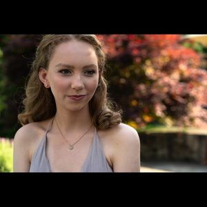 Meet your Posher, Lucy